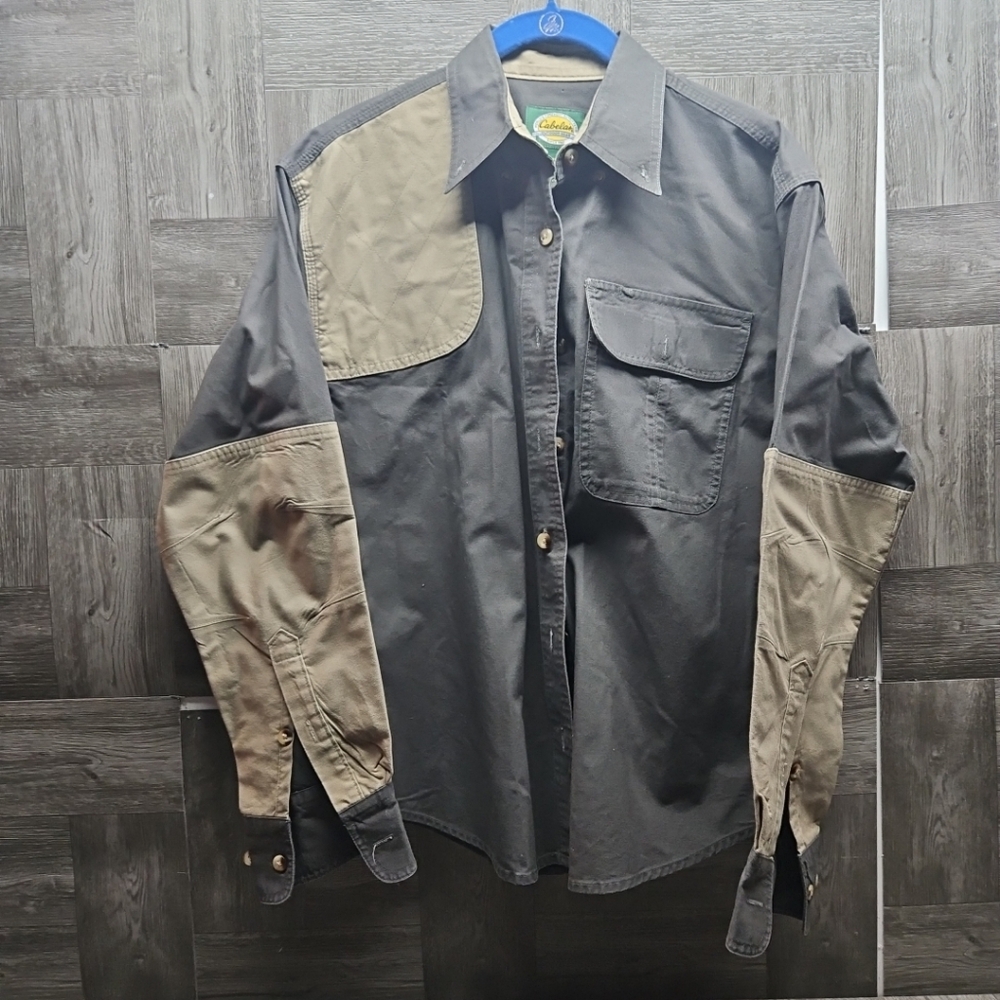 Cabela's Shooting Shirt Women’s Small Gray Shoulder Patch Hunting